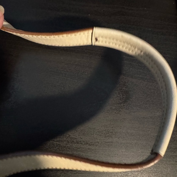 Y2K Coach vintage Cream Leather w/brown stitching Soho - signature inside - Picture 7 of 10